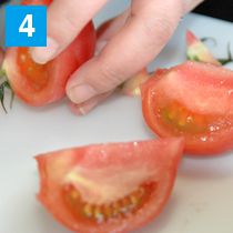 トマトとモッツァレラのサラダの作り方.4