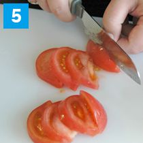 トマトとモッツァレラのサラダの作り方.5