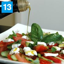 トマトとモッツァレラのサラダの作り方.13