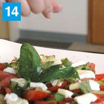 トマトとモッツァレラのサラダの作り方.14