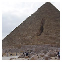 メンカフラー王のピラミッド